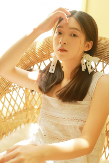 《乳色吐息1~2》在线高清观看